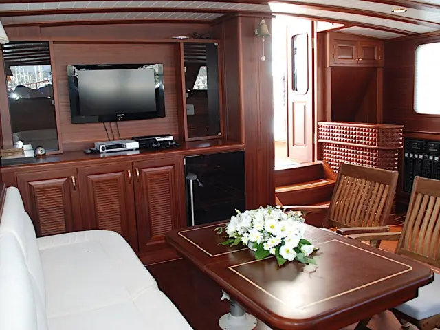 gulet atalante to hire in marmaris