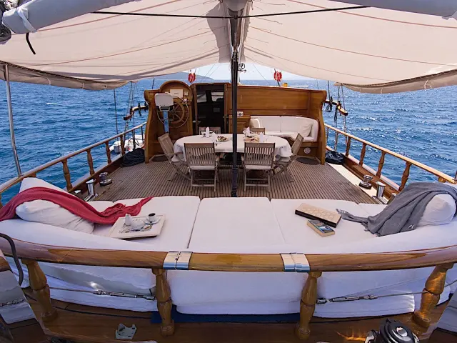 gulet atalante to hire in bodrum
