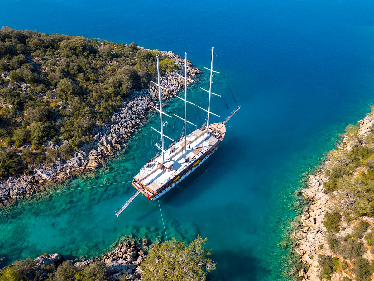 admiral-gulet-for-big-groups-in-turkey