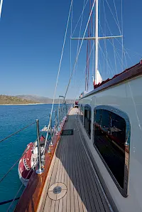 contact-yachts-casa-dell-arte_0003