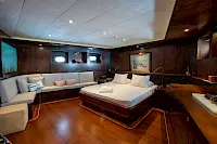 contact-yachts-casa-dell-arte_0024