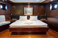 contact-yachts-casa-dell-arte_0044