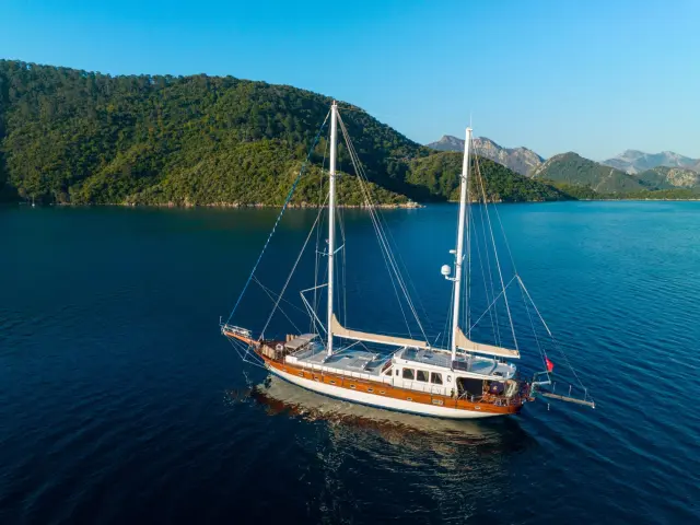 kaftan_-_exterior_8-1