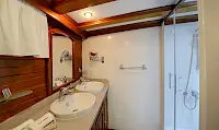 contact-yachts-ecce-navigo-009