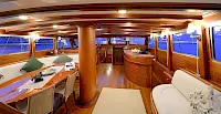 contact-yachts-ecce-navigo-010
