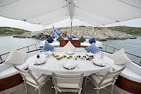 contact-yachts-ecce-navigo-055