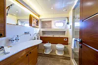 contact-yachts-daima_0009