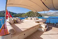 contact-yachts-daima_0018
