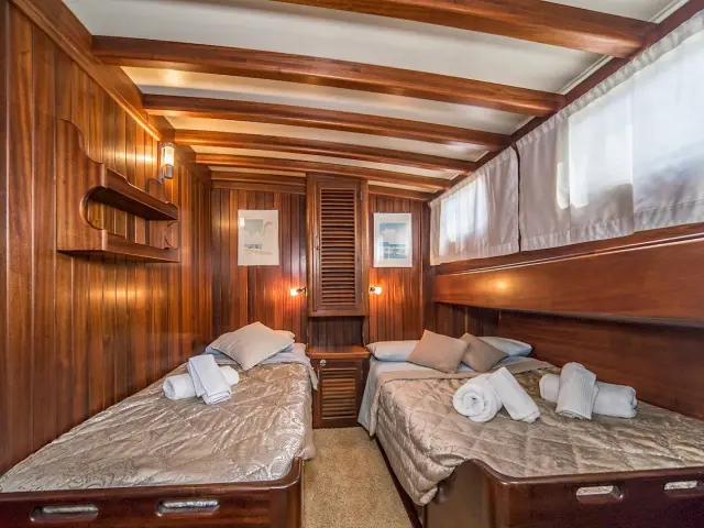 Elegant sailing experience with gulet ANGELICA in Croatia