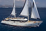Modern luxury gulet NAVILUX to cruise in Croatia with top crew and service