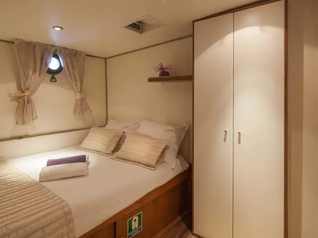 Yacht charter Croatia with Romanca | 8 cabins, 16 guests