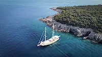 contact-yachts-sadri-usta-1_0003-1
