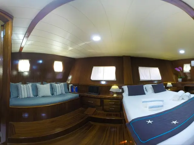 contact-yachts-victoria-019