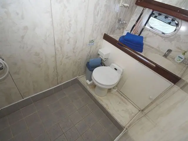 Gulet cruise Croatia yacht VITO with 6 cabins for 12 guests in Hvar