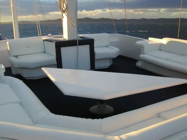 Croatia sailing trips with gulet VITO | 6 cabins for 12 guests for charters in Split