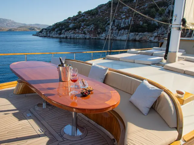 gulet-derin-deniz-041