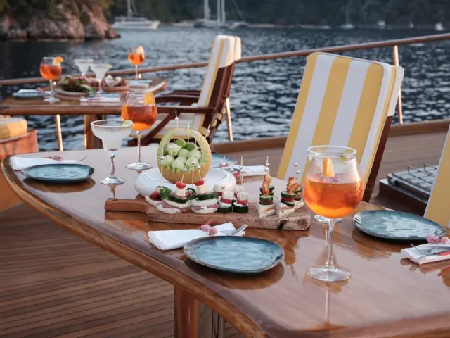 fortuna_luxury_gulet_-_deck_5