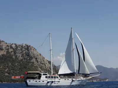 gulet-sumru-sultan-002-1