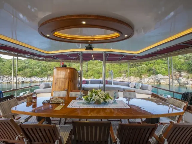 gulet-vesta-1-sevil-021