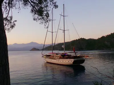 gulet-diamond-lila-003-1