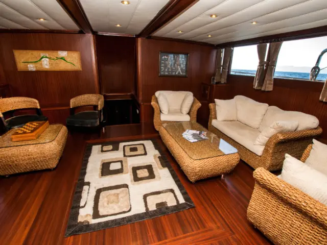 gulet-diamond-lila-021